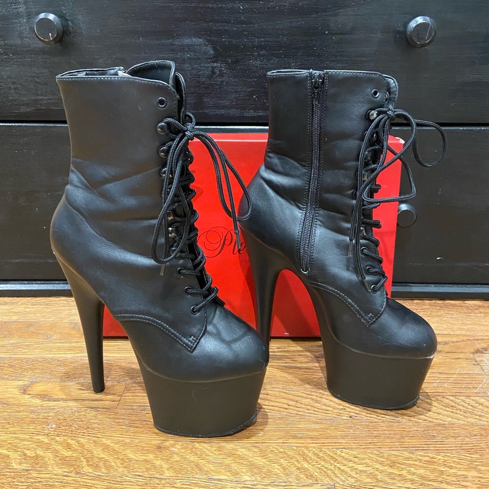 Pleaser heels